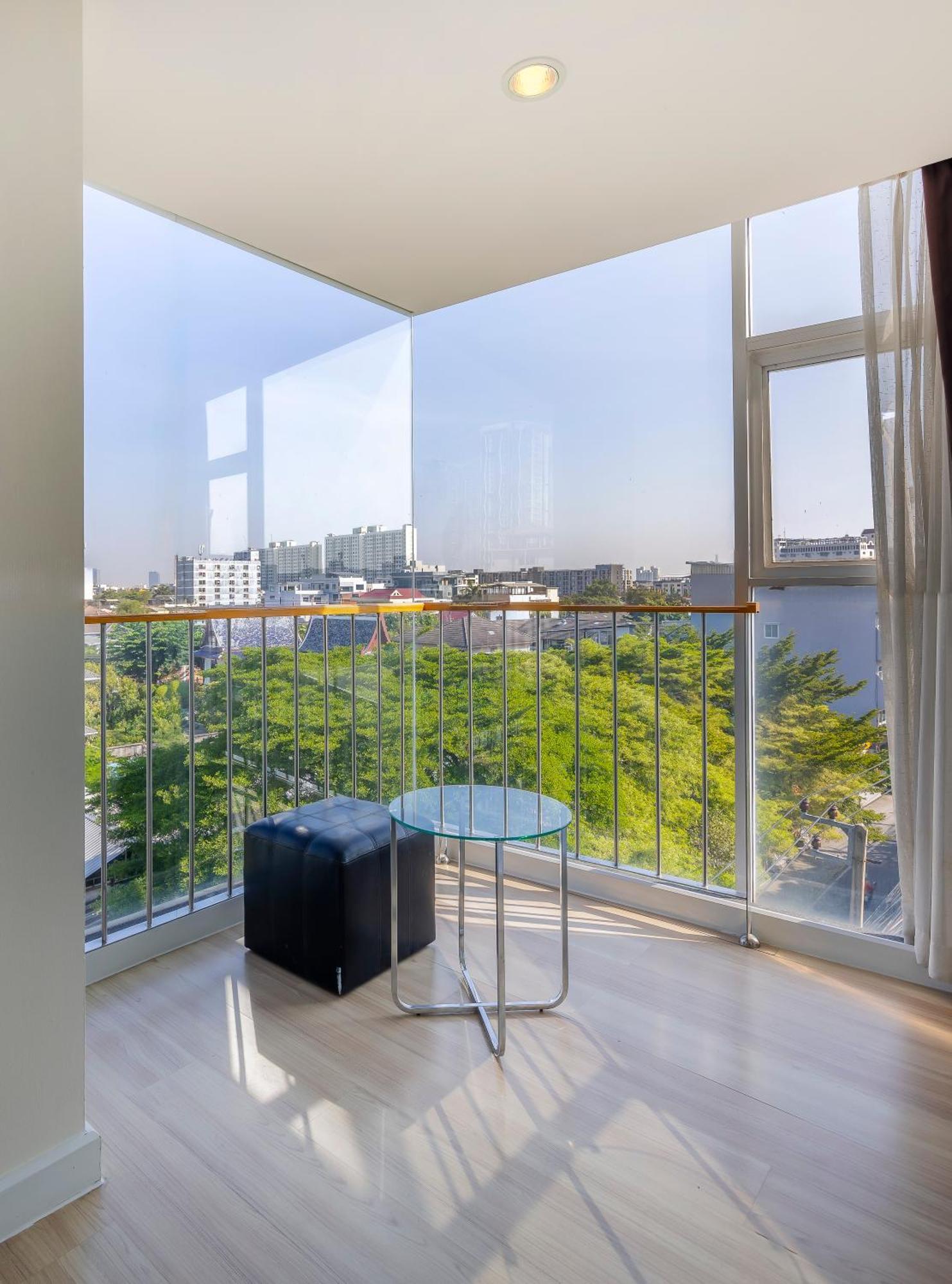 曼谷 Gp House Express Sukhumvit 81酒店 外观 照片