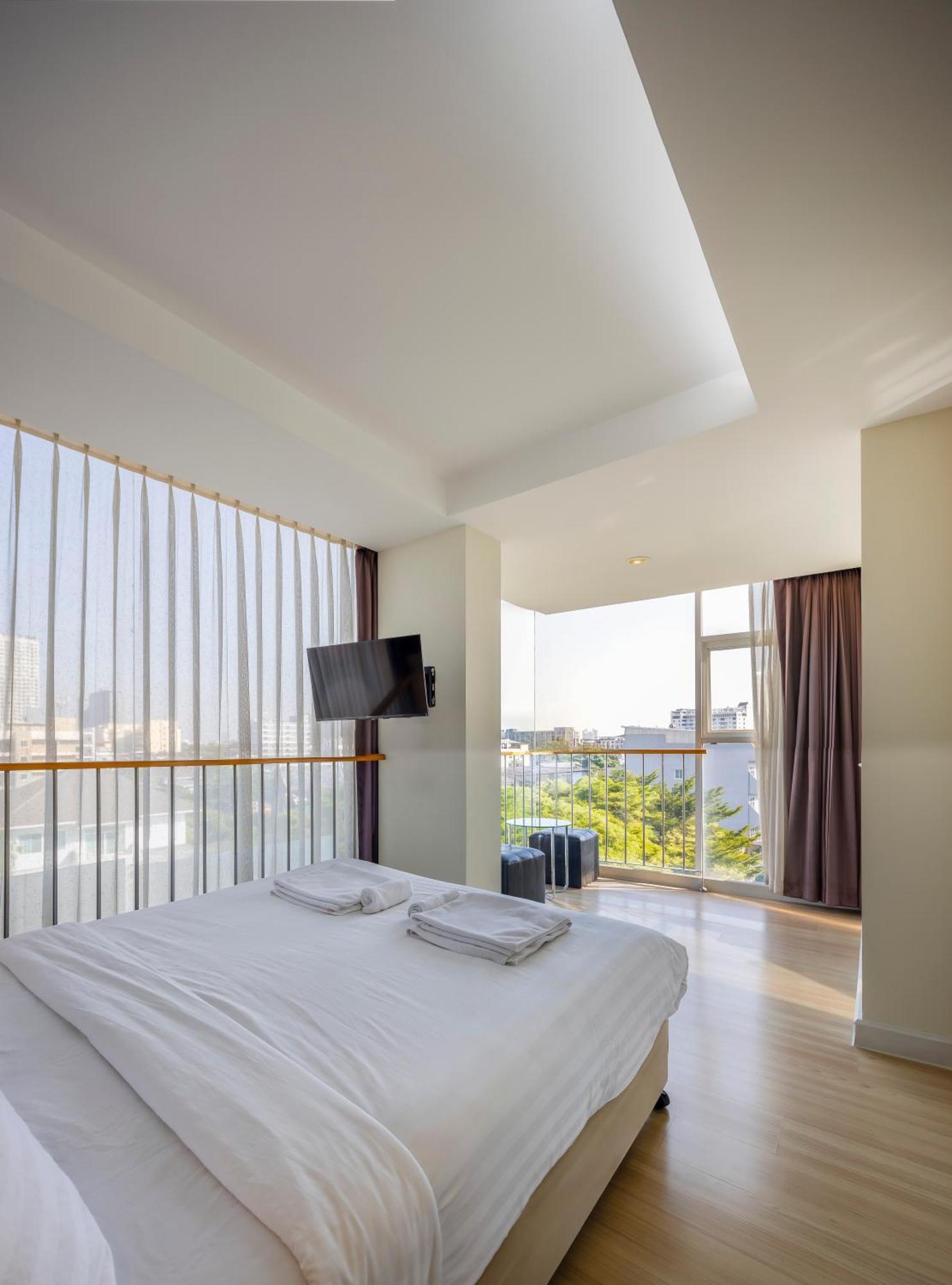 曼谷 Gp House Express Sukhumvit 81酒店 外观 照片