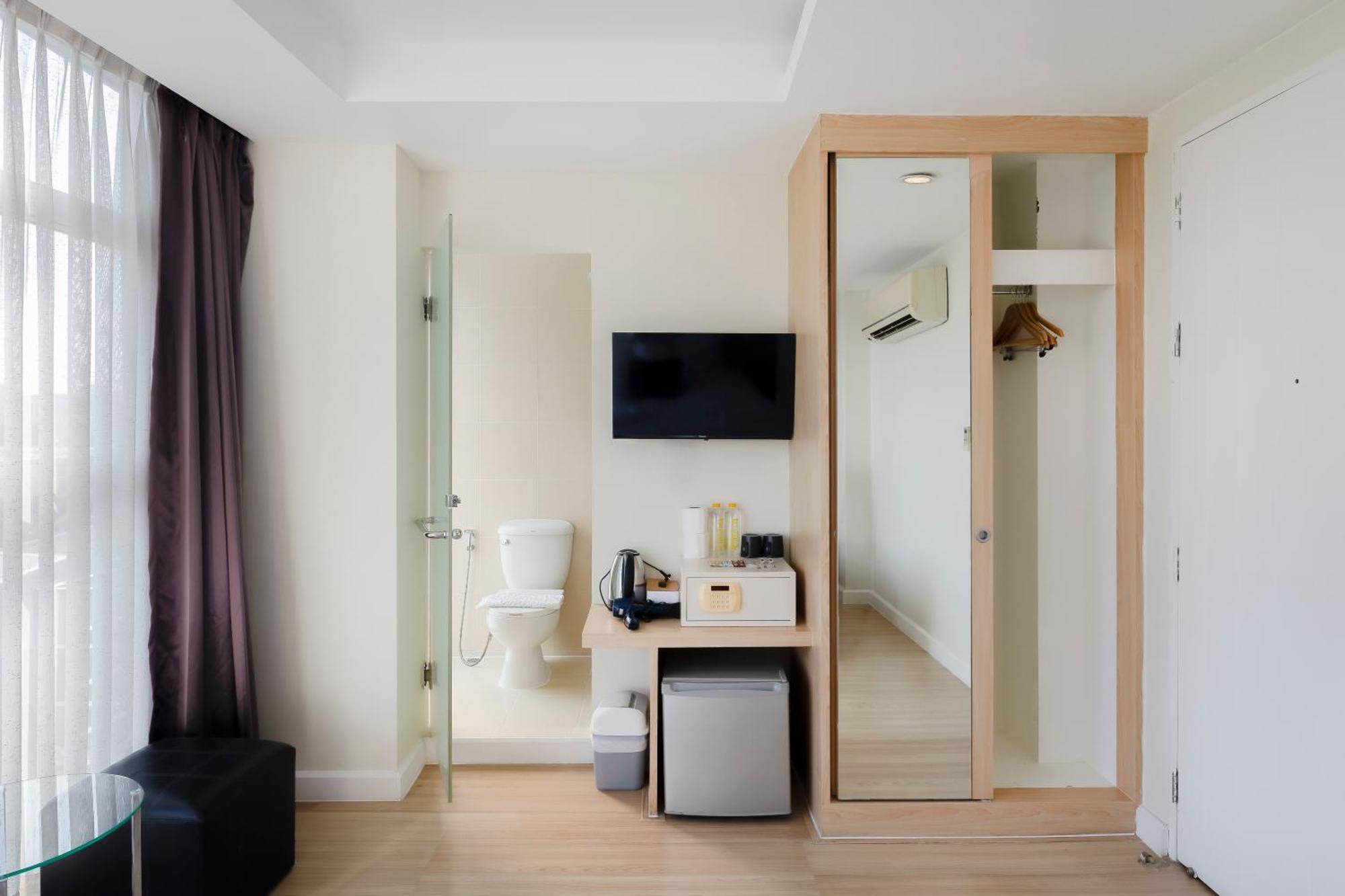 曼谷 Gp House Express Sukhumvit 81酒店 外观 照片