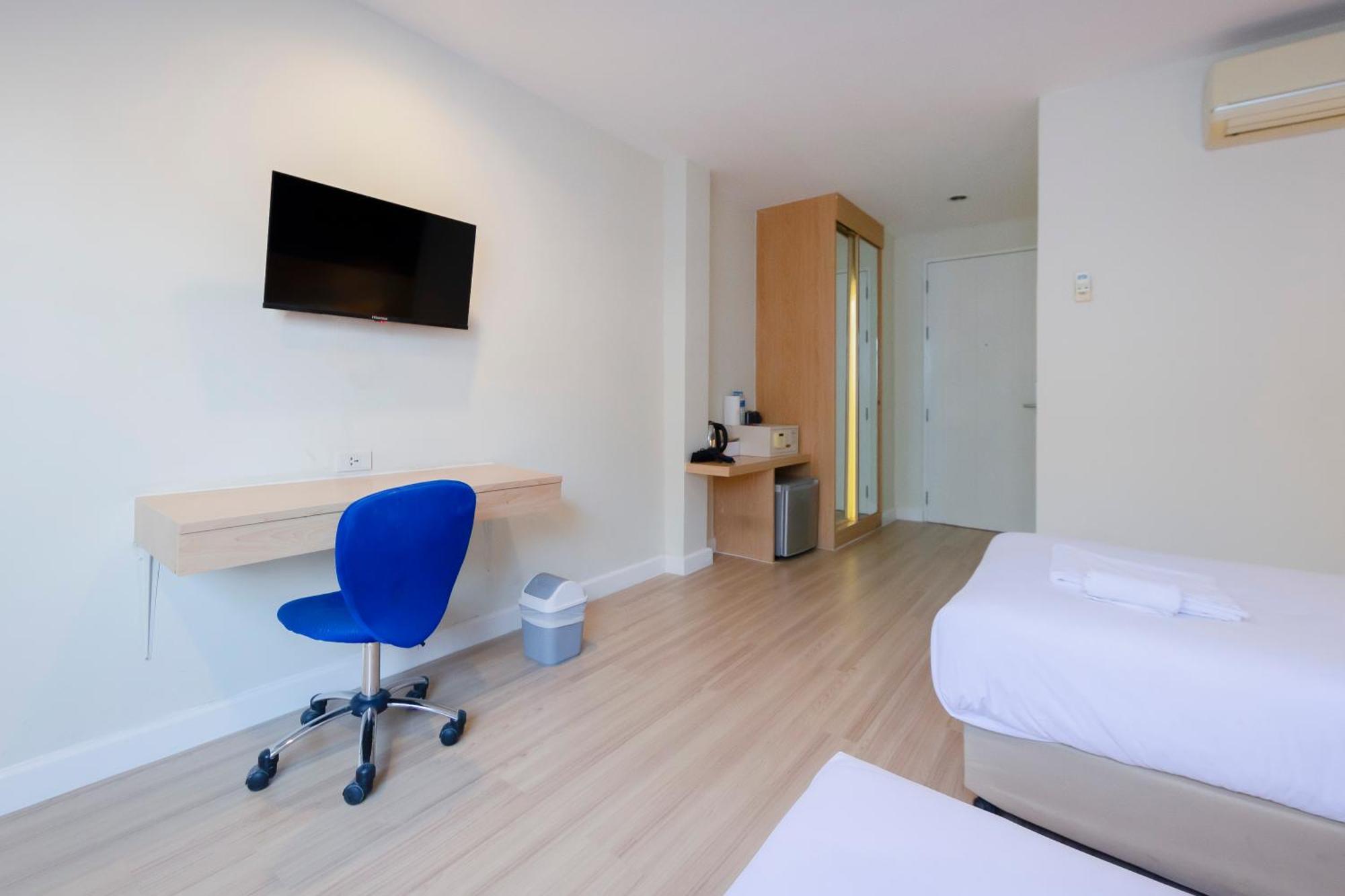 曼谷 Gp House Express Sukhumvit 81酒店 外观 照片