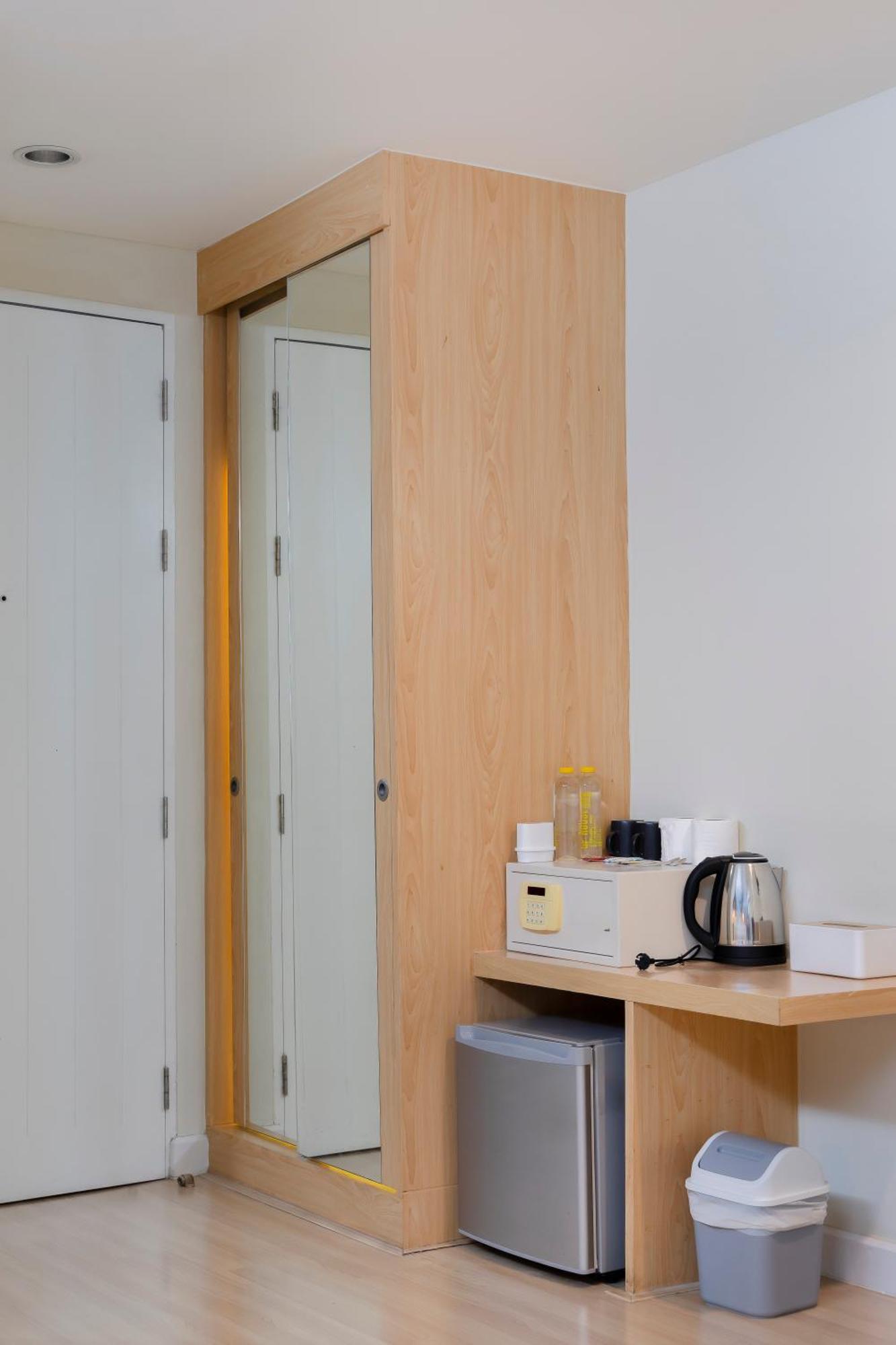 曼谷 Gp House Express Sukhumvit 81酒店 外观 照片