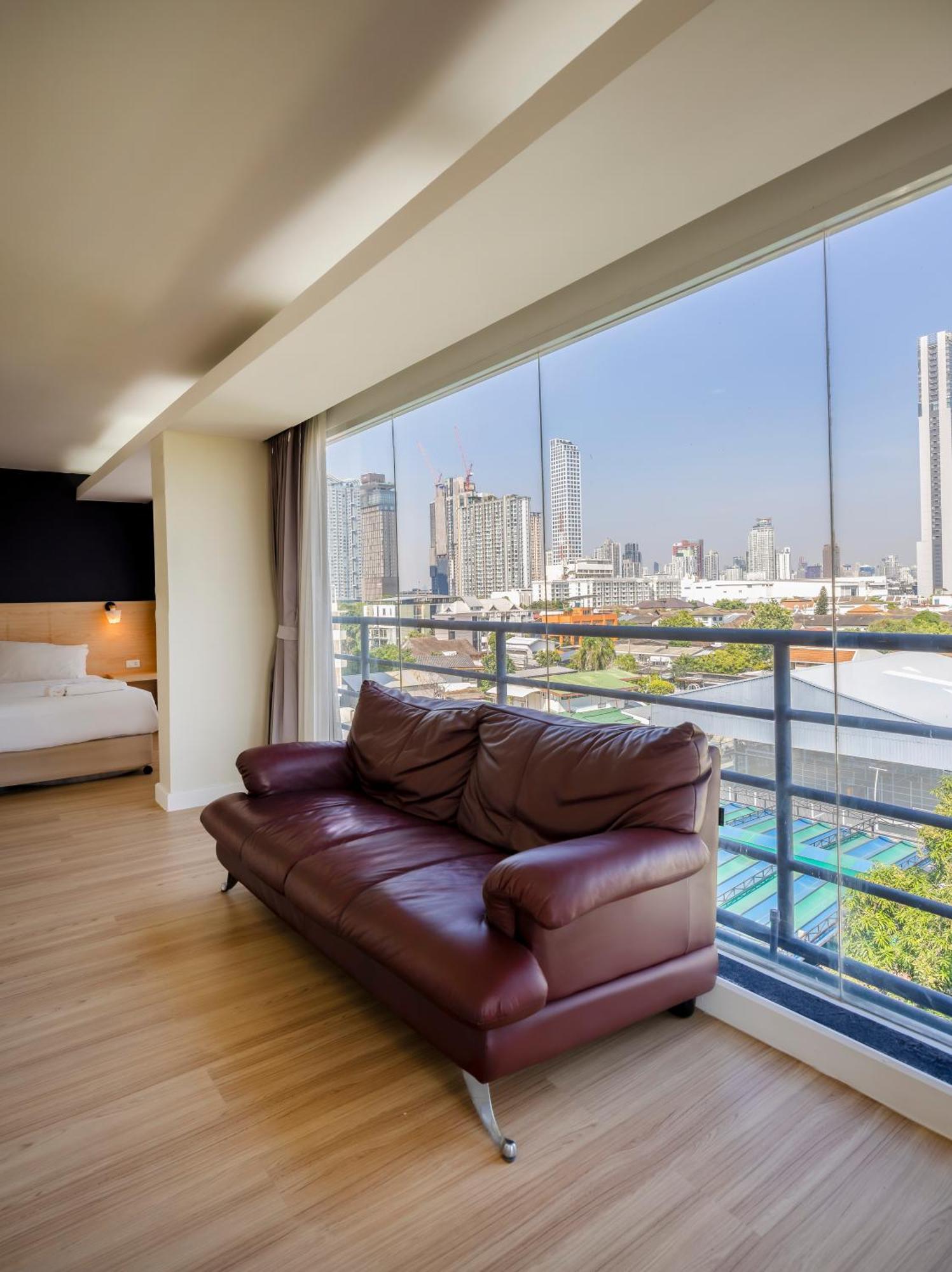 曼谷 Gp House Express Sukhumvit 81酒店 外观 照片