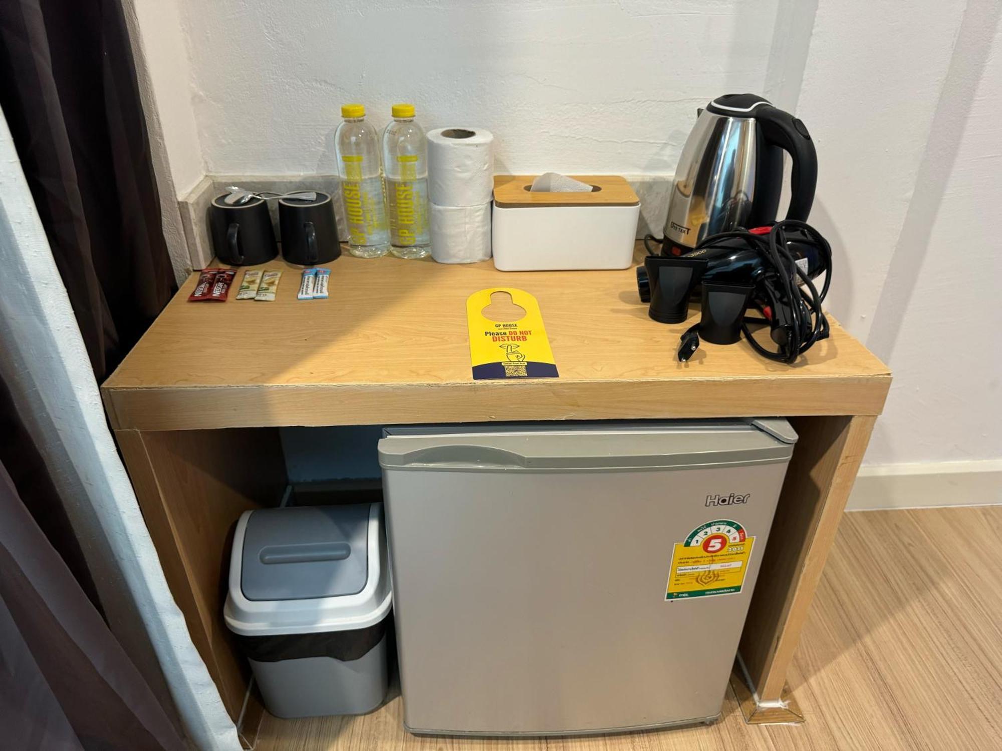 曼谷 Gp House Express Sukhumvit 81酒店 外观 照片